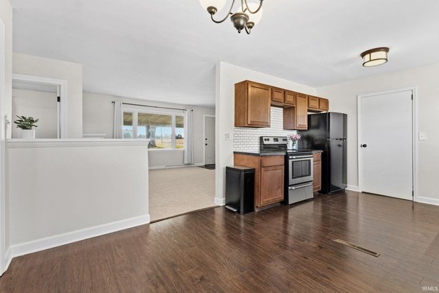 11001 S County Road 300 W, Muncie, IN 47302