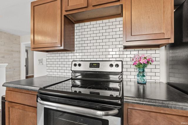 11001 S County Road 300 W, Muncie, IN 47302