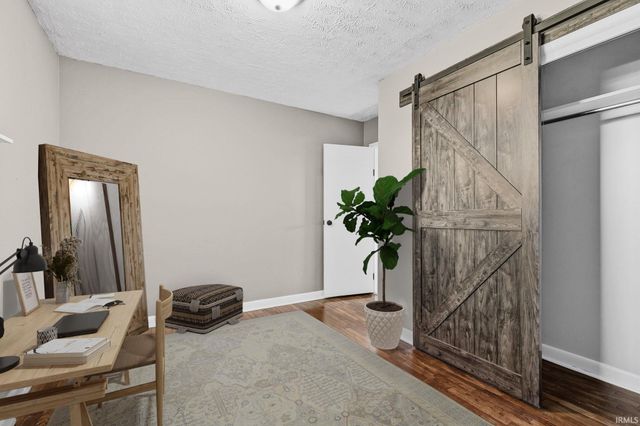 11001 S County Road 300 W, Muncie, IN 47302