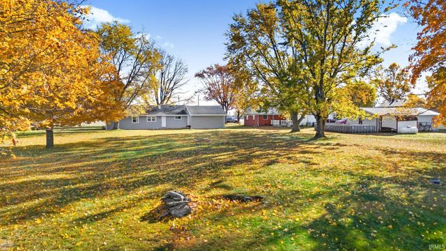 11001 S County Road 300 W, Muncie, IN 47302