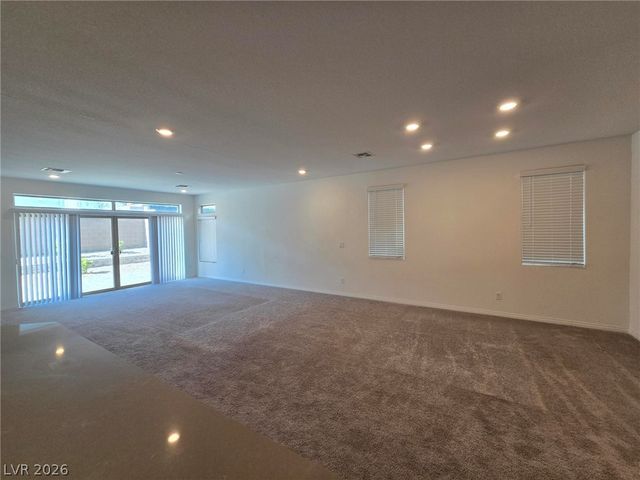7047 Grace Estate Avenue, Las Vegas, NV 89113