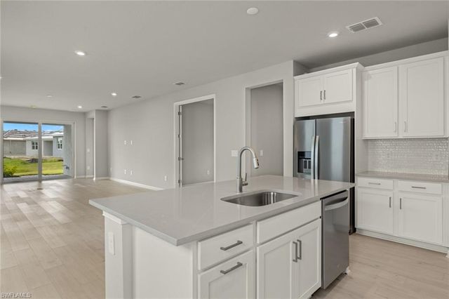 1553 Panoramic Vista AVE, Naples, FL 34114