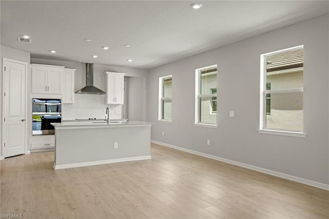 1553 Panoramic Vista AVE, Naples, FL 34114