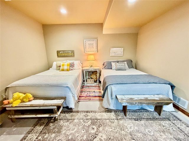 990 Hamilton Creek Road, Coaldale, CO 81222