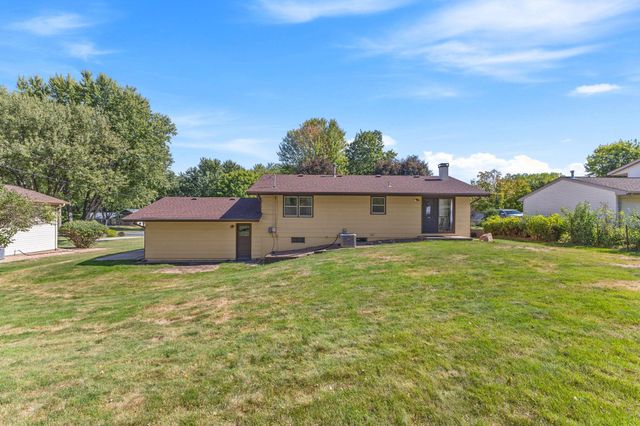 7917 Mount Curve Boulevard, Brooklyn Park, MN 55445