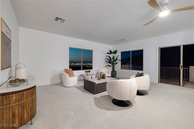 12 Oro Valley Drive, Henderson, NV 89052