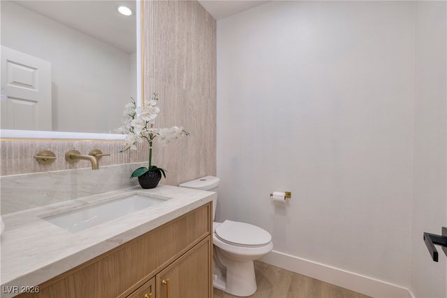 12 Oro Valley Drive, Henderson, NV 89052