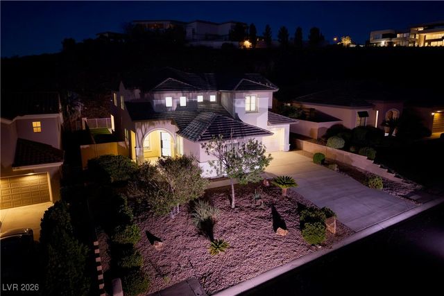 12 Oro Valley Drive, Henderson, NV 89052