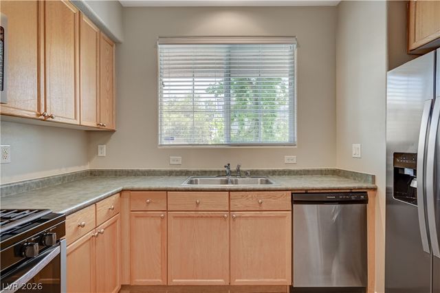 10592 Valdosta Avenue, Las Vegas, NV 89129