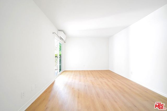 9005 Cynthia Street 103, West Hollywood, CA 90069