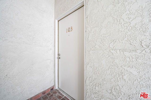 9005 Cynthia Street 103, West Hollywood, CA 90069