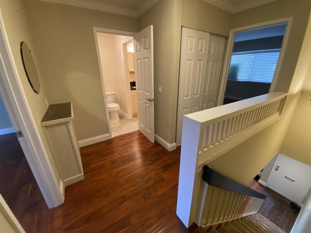 3017 Kaiser Drive B, Santa Clara, CA 95051