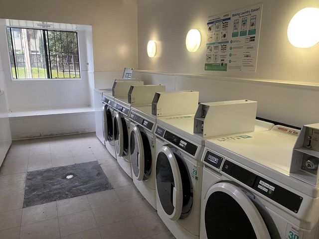 3017 Kaiser Drive B, Santa Clara, CA 95051