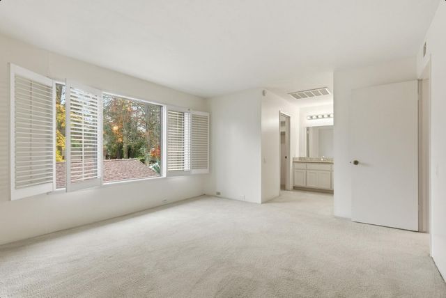 524 Hartnell Pl, Sacramento, CA 95825