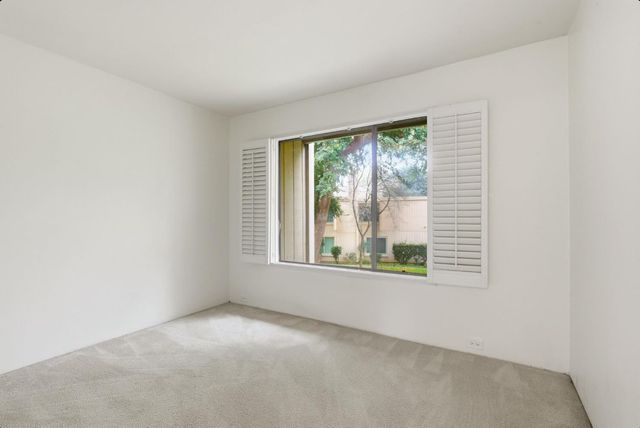 524 Hartnell Pl, Sacramento, CA 95825