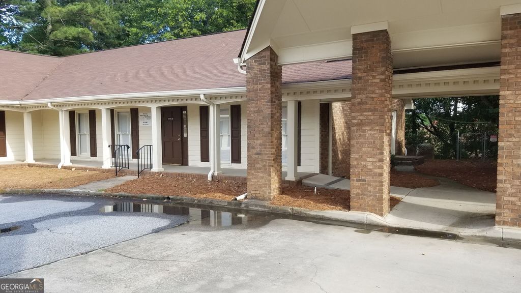5243 Snapfinger Woods Drive 104, Decatur, GA 30035 — exterior