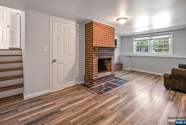 858 Barbara Drive, Teaneck, NJ 07666