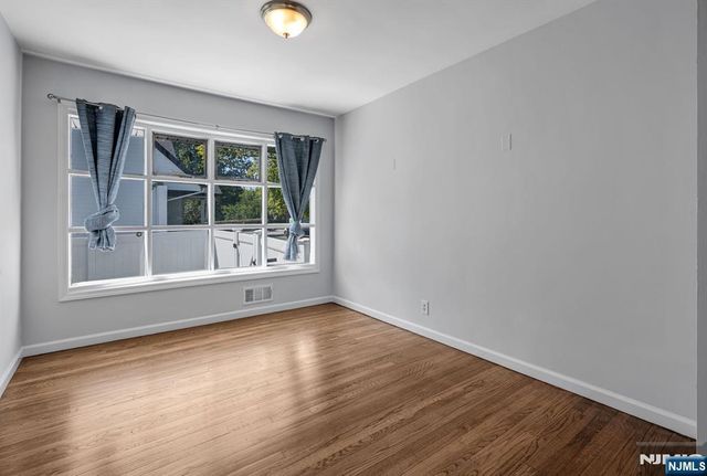 858 Barbara Drive, Teaneck, NJ 07666