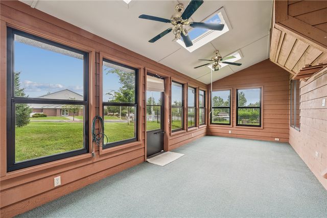 4113 Lark Court NE, Cedar Rapids, IA 52402