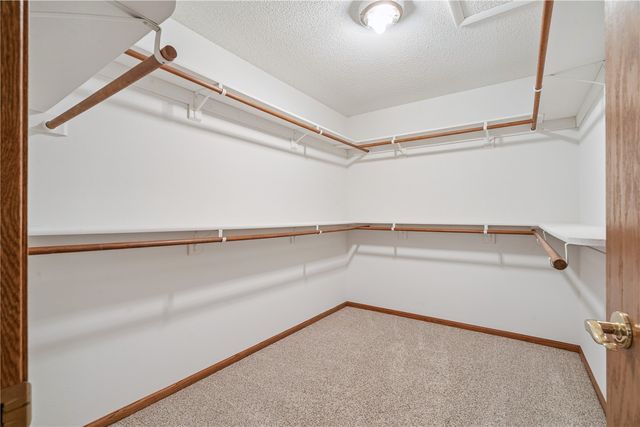 4113 Lark Court NE, Cedar Rapids, IA 52402