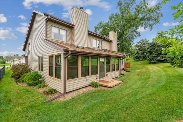 4113 Lark Court NE, Cedar Rapids, IA 52402