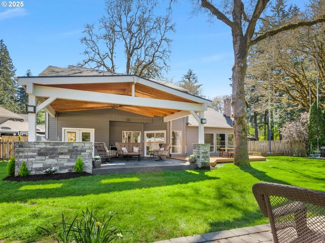 17488 MARDEE Ave, Lake Oswego, OR 97035