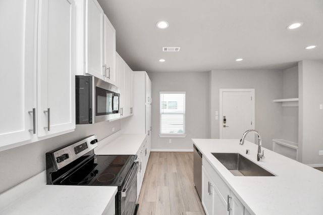 23823 Cumberland Ridge Drive 422, Houston, TX 77447