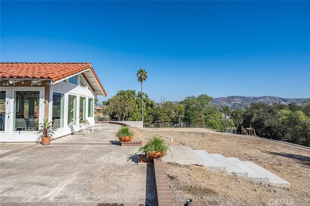 10571 Morada, Orange, CA 92869