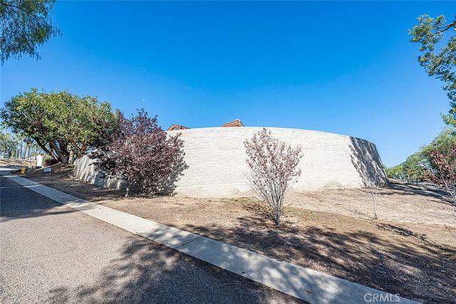 10571 Morada, Orange, CA 92869
