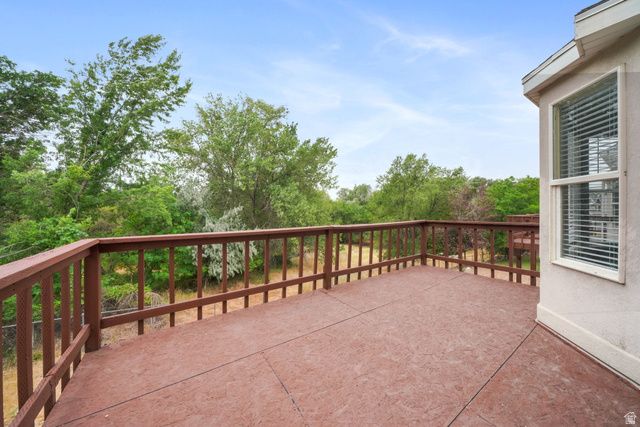 2154 E WASATCH BLVD, Sandy, UT 84092