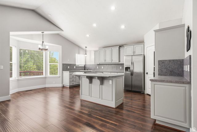 2154 E WASATCH BLVD, Sandy, UT 84092
