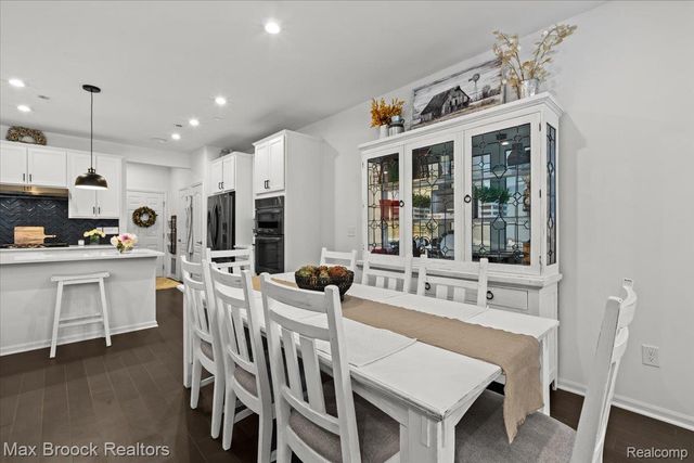 40115 Premier Drive, Northville Township, MI 48170