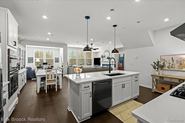 40115 Premier Drive, Northville Township, MI 48170