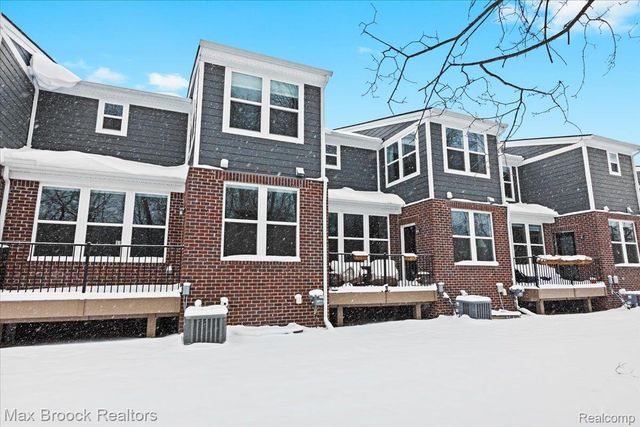 40115 Premier Drive, Northville Township, MI 48170