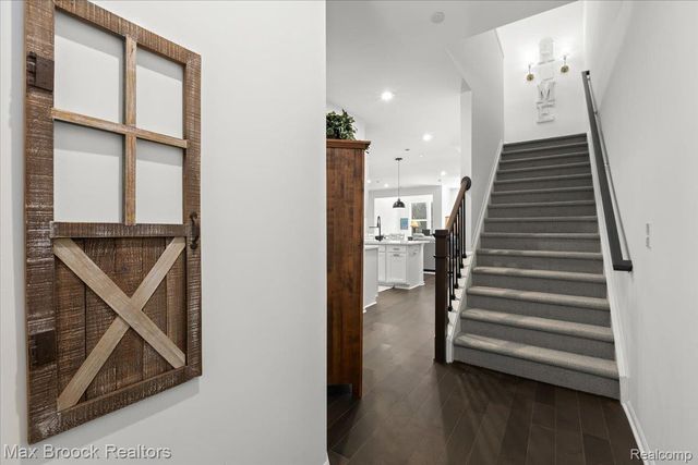 40115 Premier Drive, Northville Township, MI 48170