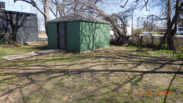 655 Crawford Street, Fort Worth, TX 76104