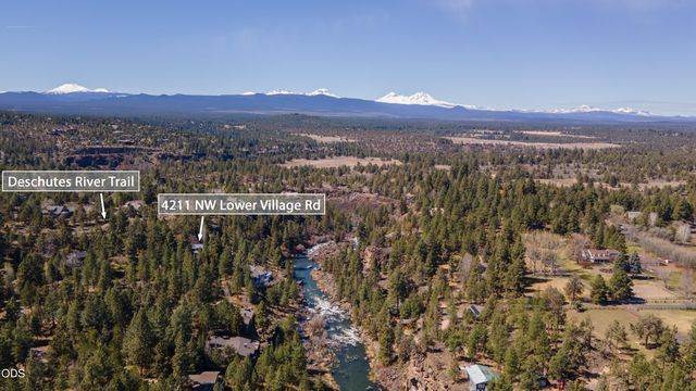4211 NW Lower Village Road, Bend, OR 97703