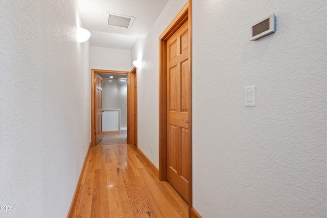 4211 NW Lower Village Road, Bend, OR 97703