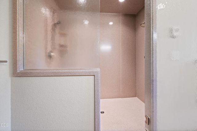 4211 NW Lower Village Road, Bend, OR 97703
