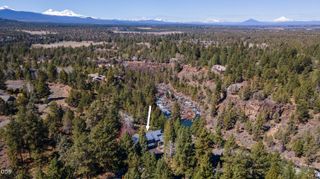 4211 NW Lower Village Road, Bend, OR 97703