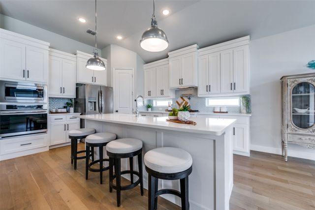 7020 Elk Springs Drive, Argyle, TX 76226