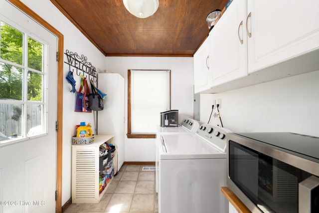 2054 Washington Street, Wilmington, NC 28401