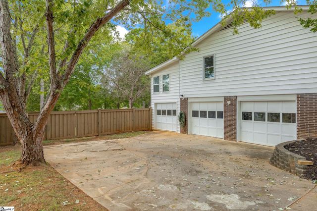 114 Delmar Drive, Simpsonville, SC 29680