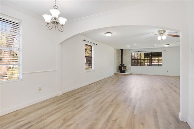 186 Mill Creek Resort Road, Pottsboro, TX 75076