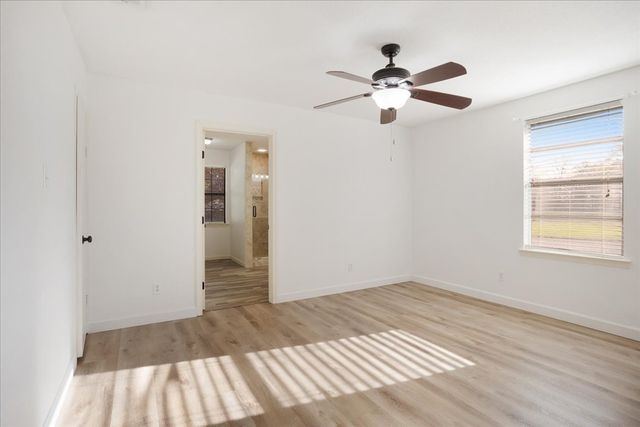 186 Mill Creek Resort Road, Pottsboro, TX 75076