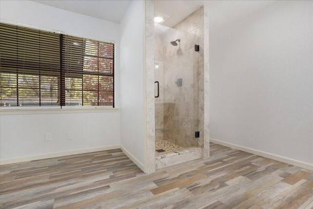 186 Mill Creek Resort Road, Pottsboro, TX 75076