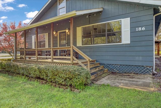 186 Mill Creek Resort Road, Pottsboro, TX 75076