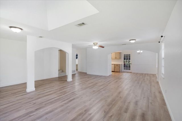 186 Mill Creek Resort Road, Pottsboro, TX 75076