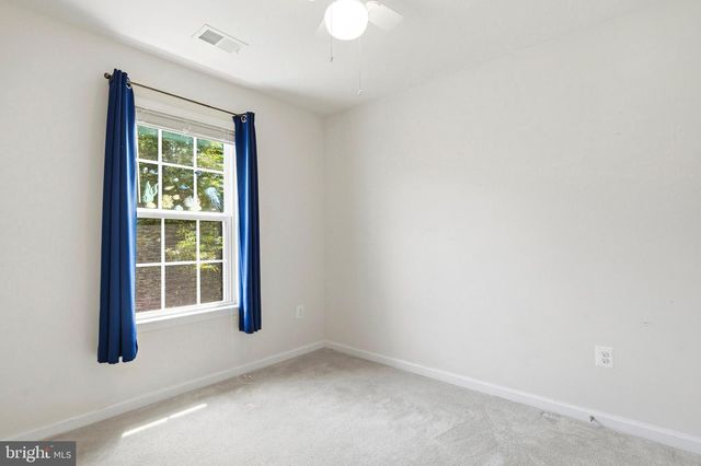 5418 DOUBLEDAY LN, Waldorf, MD 20602