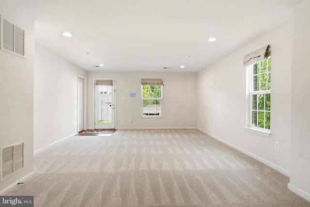 5418 DOUBLEDAY LN, Waldorf, MD 20602